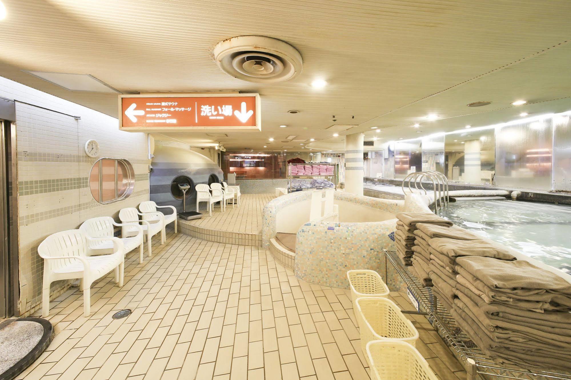 New Japan Capsule Hotel Cabana Ōsaka Exterior foto